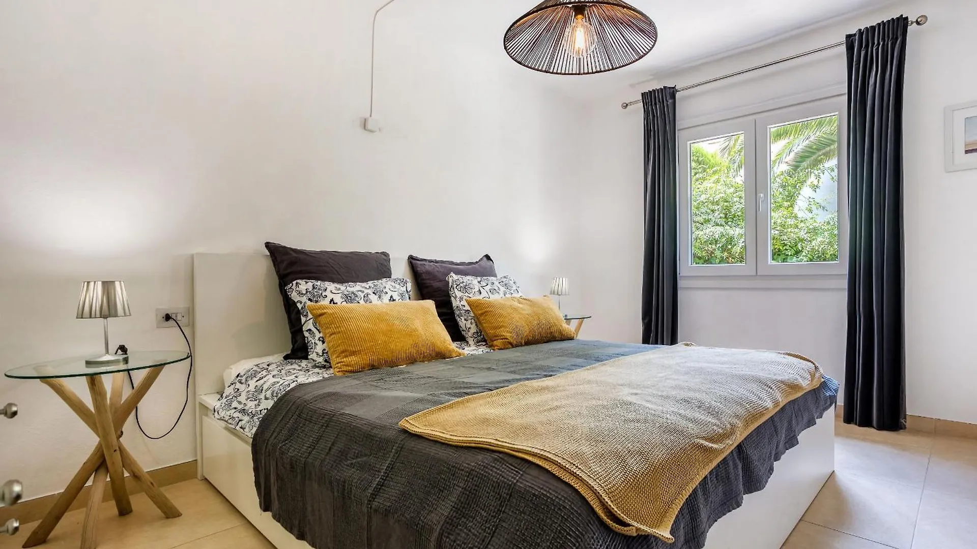 La Casa Escaniana سنتاني إسبانيا